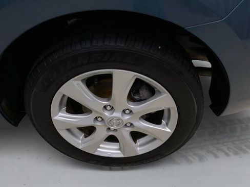 Used 2010 MAZDA MAZDA3 i Touring FWD image 17