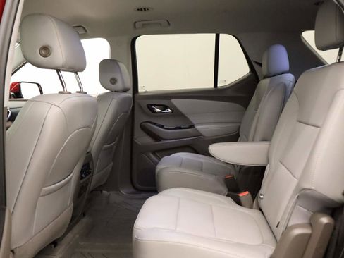 Used 2020 Chevrolet Traverse Premier w/ LPO, Floor Liner Package FWD image 16