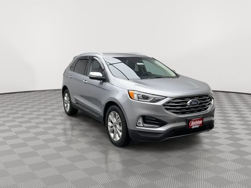 Used 2020 Ford Edge Titanium AWD/4WD image 34