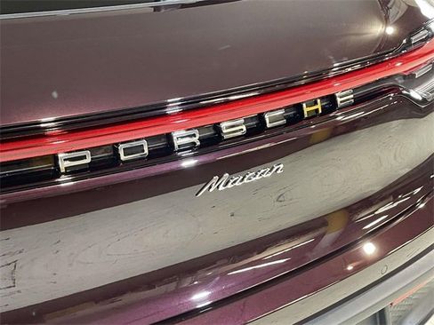 New 2026 Porsche Macan image 12