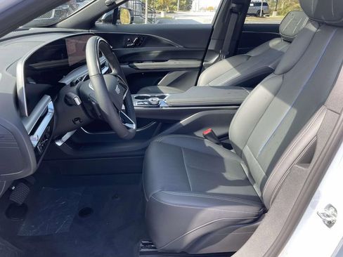 New 2026 Cadillac Lyriq Sport image 19