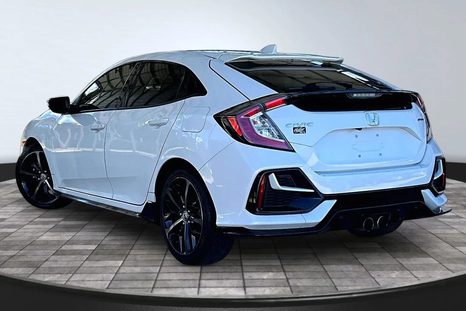 Used 2021 Honda Civic Sport image 4
