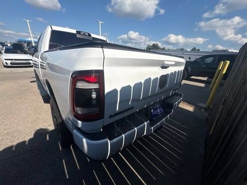 Used 2024 RAM 2500 Laramie w/ Night Edition AWD/4WD image 11