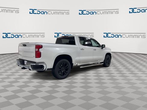 Used 2022 Chevrolet Silverado 1500 LTZ image 8