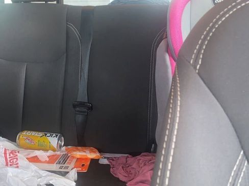 Used 2016 Jeep Wrangler Unlimited Sahara w/ Connectivity Group image 8