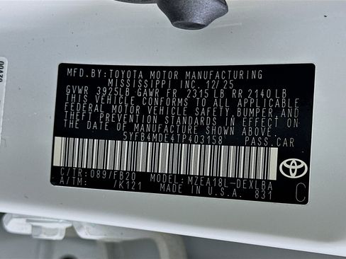 Used 2026 Toyota Corolla LE FWD image 12