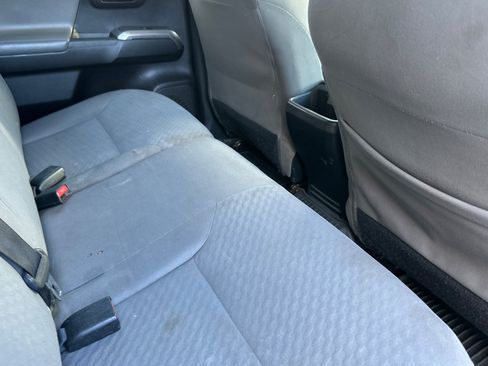 Used 2020 Toyota Tacoma SR5 RWD image 15