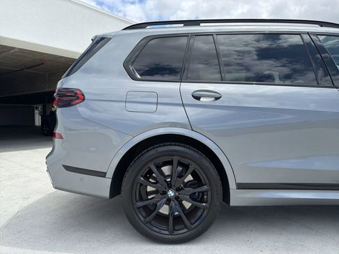 Used 2024 BMW X7 M60i AWD/4WD image 5