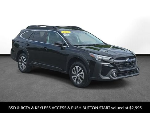Used 2025 Subaru Outback Premium w/ Popular Package #1A AWD/4WD image 3