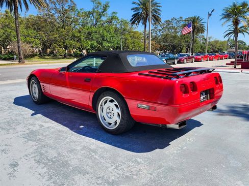 Used 1992 Chevrolet Corvette Convertible image 14