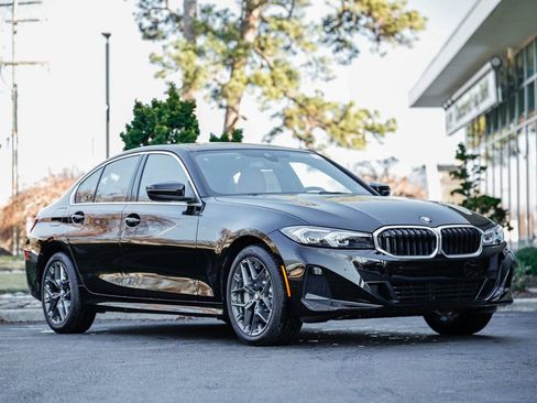 Used 2025 BMW 330i xDrive Sedan w/ Convenience Package AWD/4WD image 1