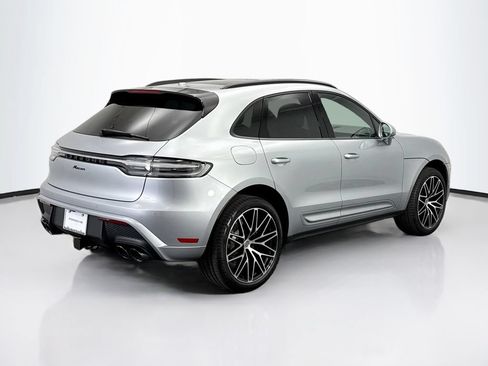 Used 2026 Porsche Macan AWD/4WD image 7