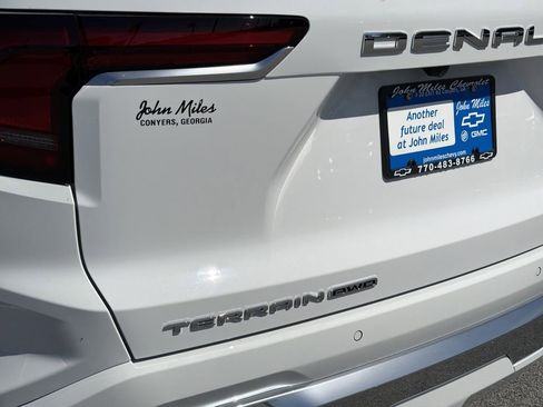 New 2026 GMC Terrain Denali AWD/4WD image 22