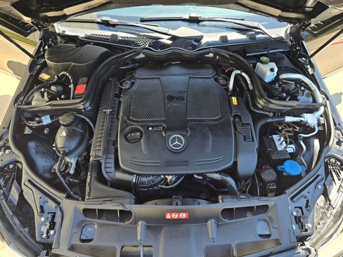 Used 2013 Mercedes-Benz C 300 4MATIC Sedan image 44