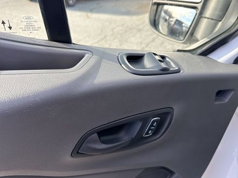 Used 2024 Ford Transit 250 Low Roof w/ Exterior Upgrade Package image 20