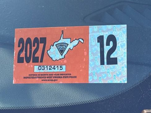 Used 2010 MAZDA MAZDA3 i Touring image 18