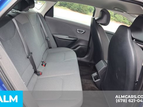 Used 2025 Kia K4 FWD image 20