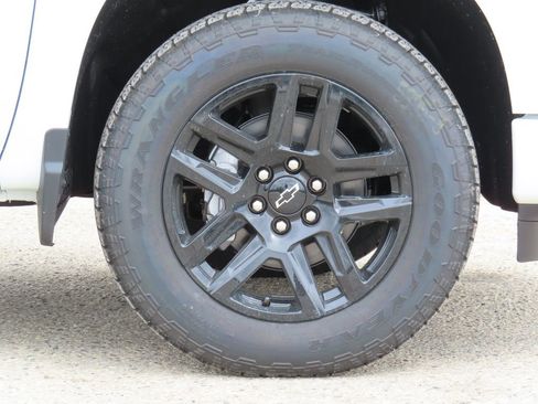 New 2026 Chevrolet Silverado 1500 RST AWD/4WD image 18