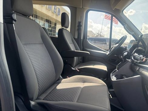 Used 2024 Ford Transit 350 XLT RWD image 11