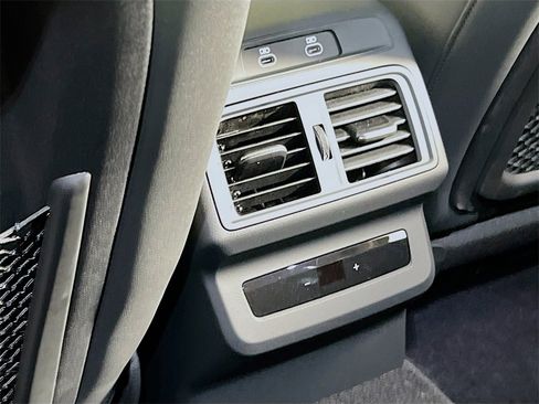 New 2025 Audi Q5 2.0T Premium Plus image 23