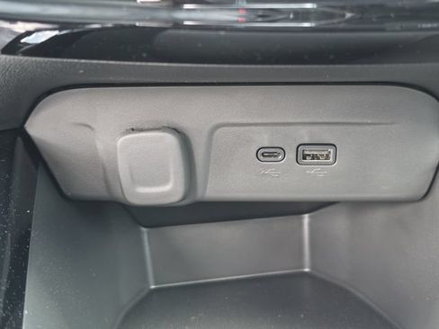 New 2026 Chevrolet Trax LT w/ Driver Confidence Package FWD image 25