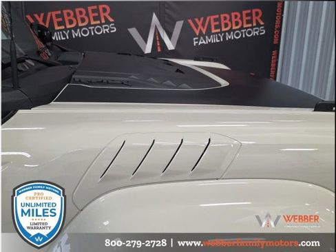 New 2025 Ford Bronco Raptor image 4