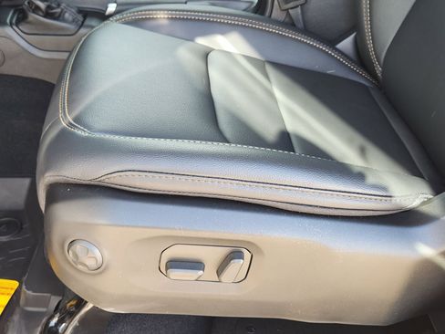 New 2026 Jeep Gladiator Sport image 27