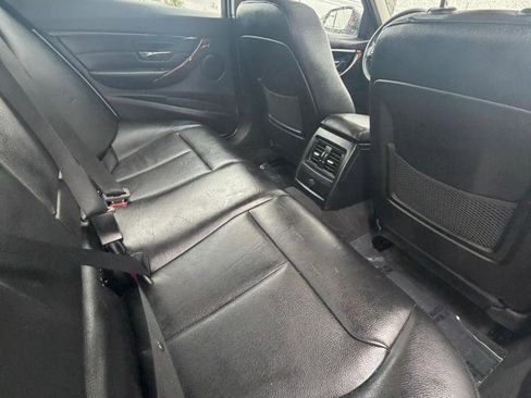 Used 2013 BMW 328i Sedan RWD image 32