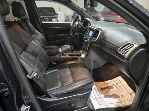 Used 2014 Jeep Grand Cherokee Limited AWD/4WD image 33