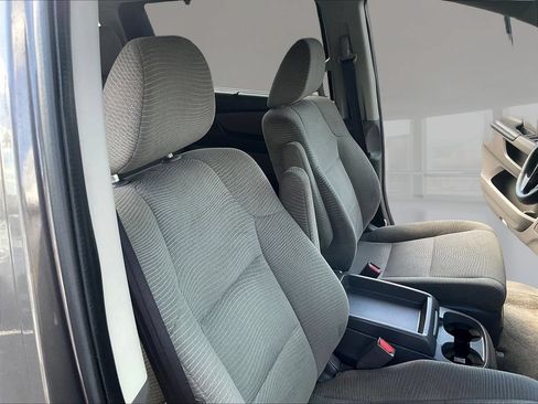 Used 2012 Honda Odyssey EX image 25