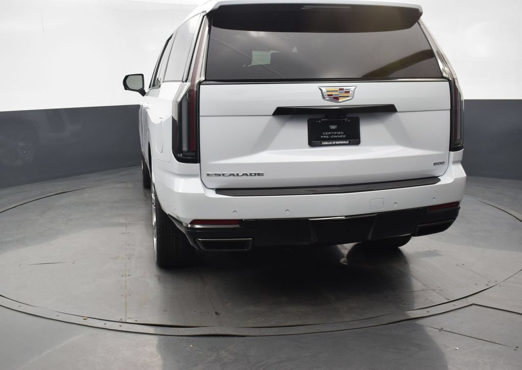 Certified 2026 Cadillac Escalade ESV Sport w/ Touring Package AWD/4WD image 5