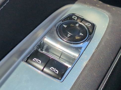 Certified 2023 Chevrolet Corvette Stingray Coupe w/ 1LT image 26