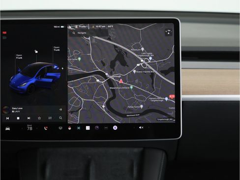 Used 2023 Tesla Model Y Performance image 31