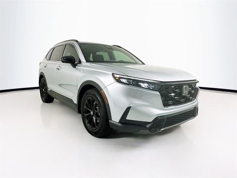 Certified 2025 Honda CR-V Sport image 3