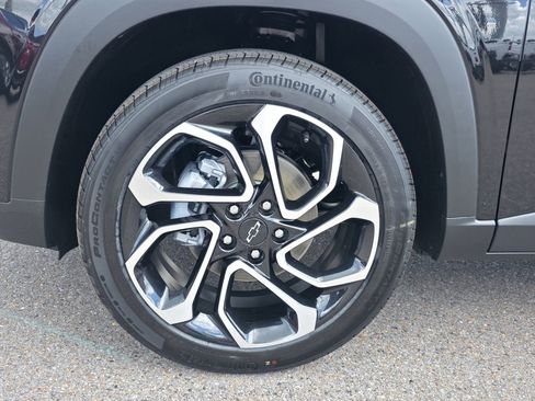 New 2026 Chevrolet Trax RS w/ Driver Confidence Package FWD image 9