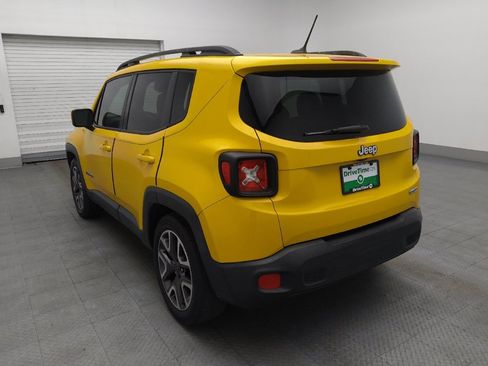 Used 2016 Jeep Renegade Latitude image 5