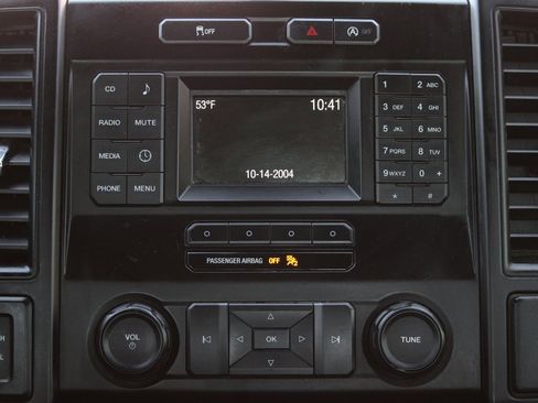 Used 2016 Ford F150 XL w/ Equipment Group 101A Mid image 25