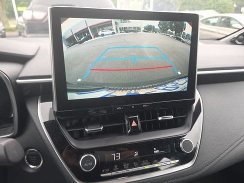 Used 2025 Toyota Corolla XSE FWD image 18