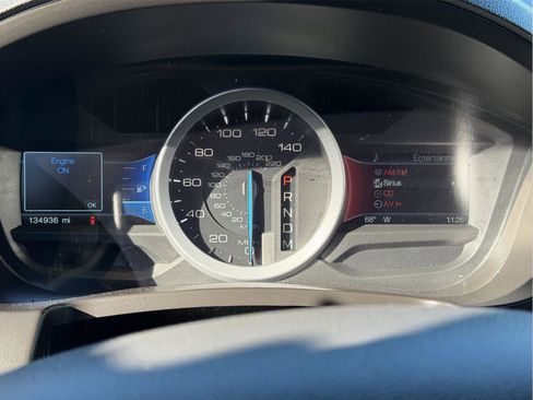 Used 2013 Ford Explorer XLT image 22