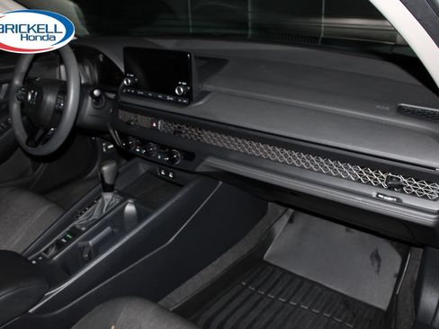 Used 2024 Honda Accord LX image 13