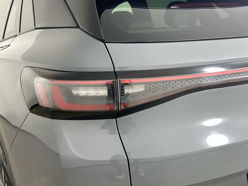 Used 2025 Volkswagen ID.4 Pro S AWD/4WD image 12