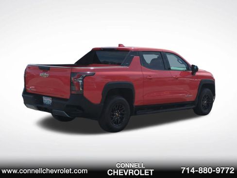 Used 2026 Chevrolet Silverado EV LT image 5