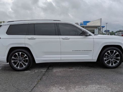Used 2023 Jeep Grand Cherokee L Overland AWD/4WD image 5