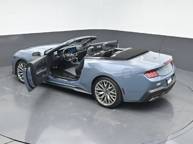 Certified 2025 Ford Mustang GT Premium RWD image 58
