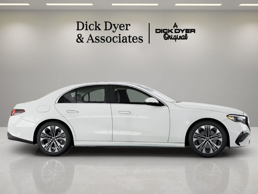 Used 2026 Mercedes-Benz E 350 Sedan image 10