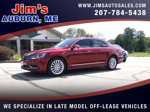 Used 2017 Volkswagen Passat 1.8T SE FWD image 1