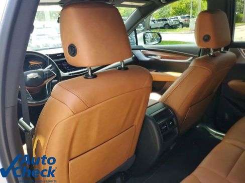 Certified 2023 Cadillac XT5 Premium Luxury FWD image 14