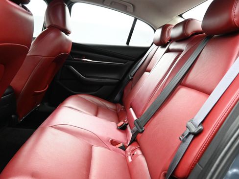 Used 2024 MAZDA MAZDA3 s image 17