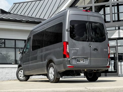 Used 2025 Mercedes-Benz Sprinter 2500 image 2