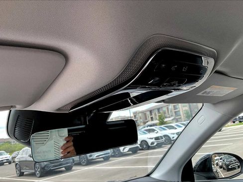 New 2025 Mercedes-Benz GLC 350e GLC 350e image 20